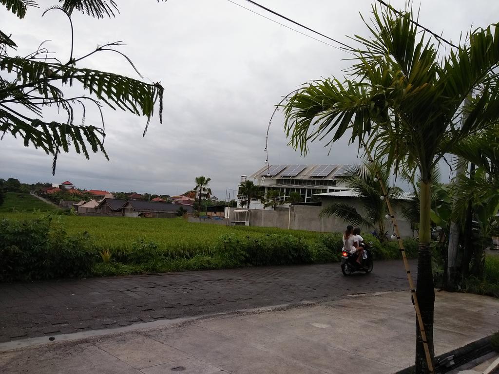 The Wina Guest House 2 Canggu Exterior foto